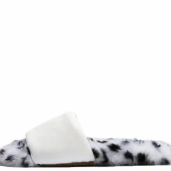 QUPID Archer710 White Faux Fur Flat Slide Sandal