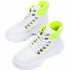 CAPE ROBBIN Aston White Women's Boot