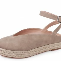 AMERICAN METTLE Audrey11 Light Taupe Women's Flat