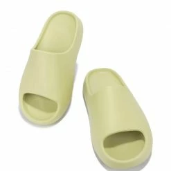 CAPE ROBBIN Viola88 Olive Women's Sandal