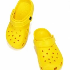 CAPE ROBBIN Gardendoll Yellow Cut Out Round Toe Slide On Kids Sandal