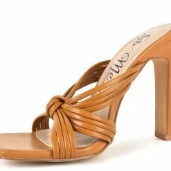 MACHI Isobel Camel Women's Heel