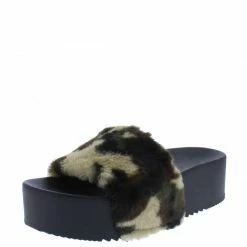 Liliana Carolyn119 Camouflage Open Toe Faux Fur Slide Sandal Shoes