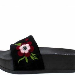 Forever Link Lucky26 Black Velvet Flower Embroidered Slide Flat Sandal Shoes