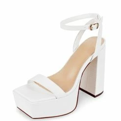 Liliana What's New Jones062 White Women's Heel