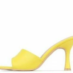 CAPE ROBBIN Milena01 Square Yellow Women's Heel What's New