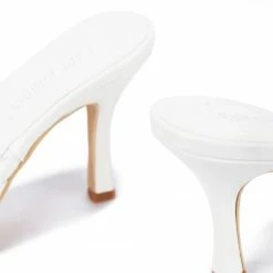 CAPE ROBBIN Wave It White Square Open Toe Woven Mule Heel