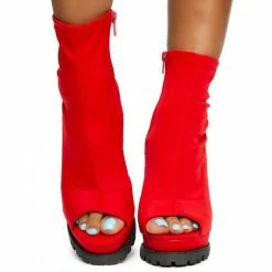 Liliana What's New Naomi235 Red Peep Toe Pull On Lug Boot