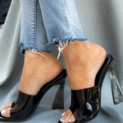 Mata What's New Tropical Black Women's Heel